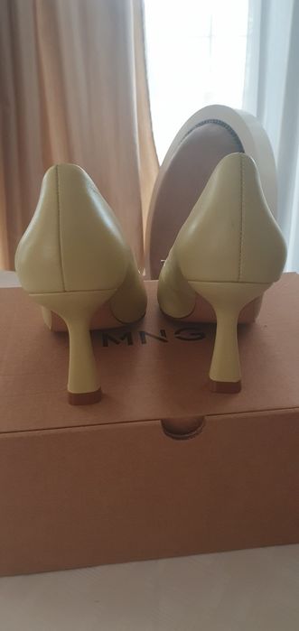 Pantofi MANGO piele  nr 37