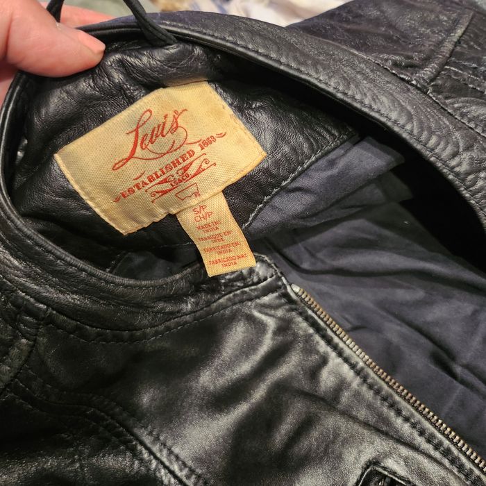 Кожено яке-ектествена кожа   Levis S размер