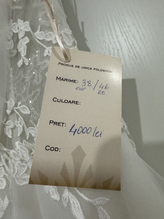 Rochie de mireasa NOUĂ