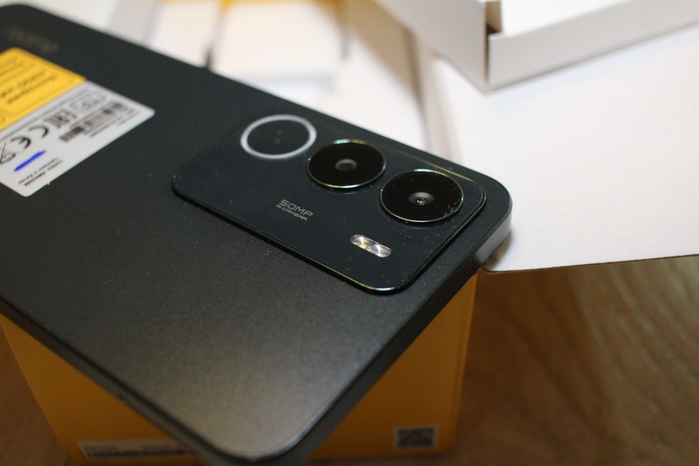 Смартфон realme P3 Lite. Новый.