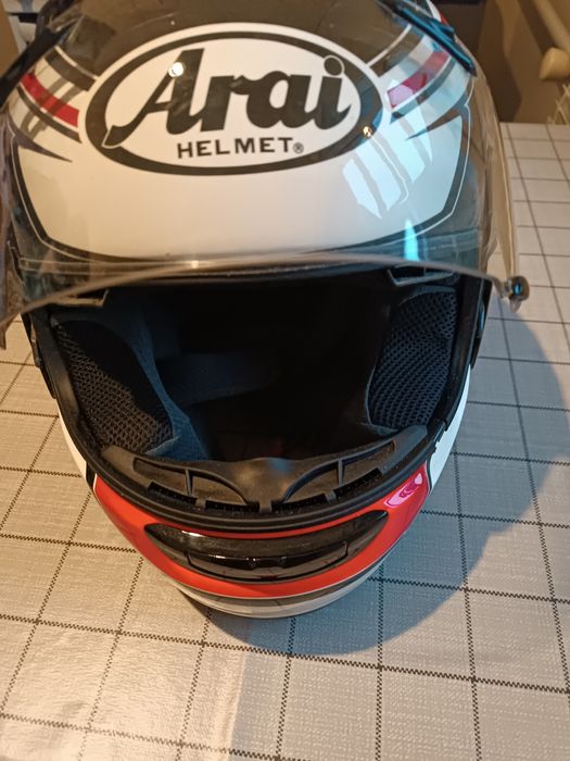 Продам Мотошле ARAI
