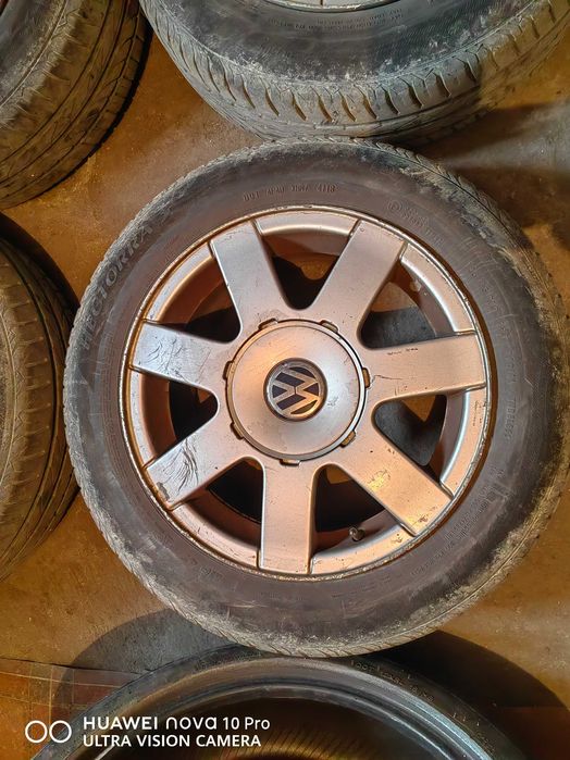 Оригинални алуминиеви джанти 5х112 15" от VW passat b5
