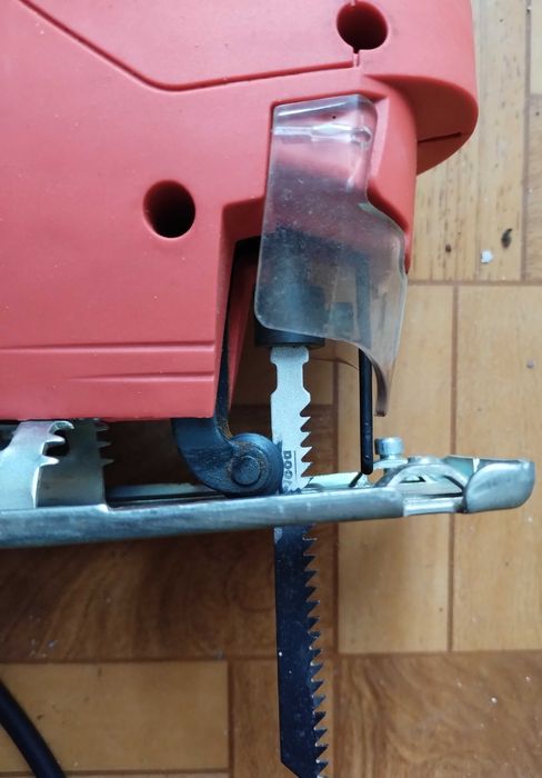 Инструменти Raider Циркуляр,трион (Зеге),Ъглошлайф,Зарядно акумулатор