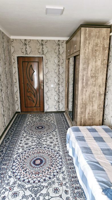 22 микрорайонда 3 комнаталы квартира сатылады