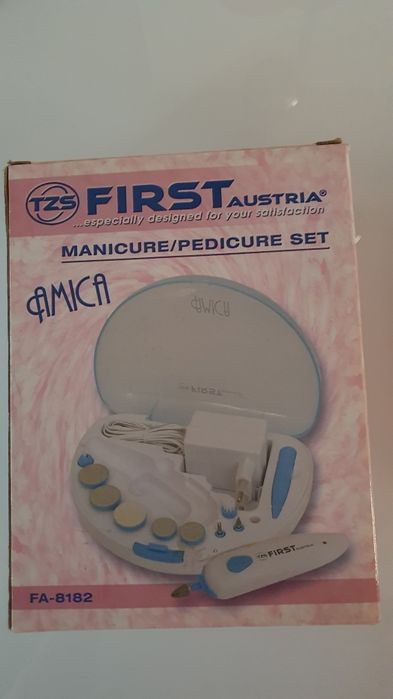 Комплект за педикюр и маникюр