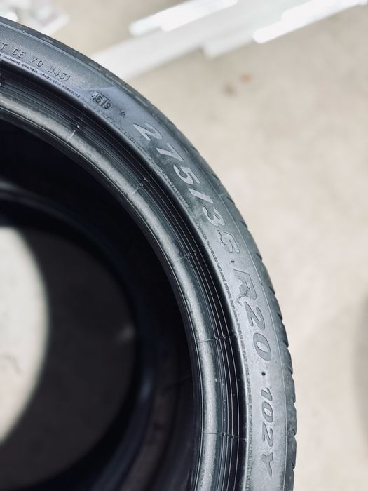 Летние шины 275/35/20