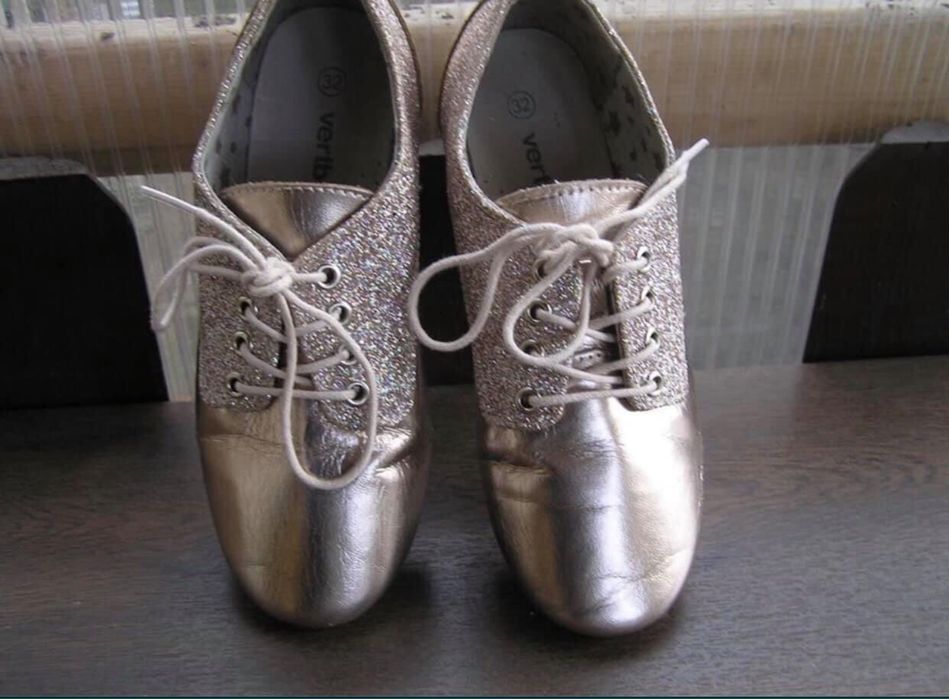 Pantofi  fata-marimea 30,inter19,5cm,nu adidasi piele ZARA,NEXT
