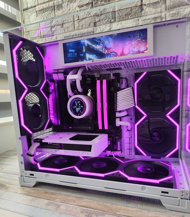 Calculator / PC Gaming AM5 – Ryzen 5 7500X3D + RTX 5060 + 32GB DDR5 + Periferice