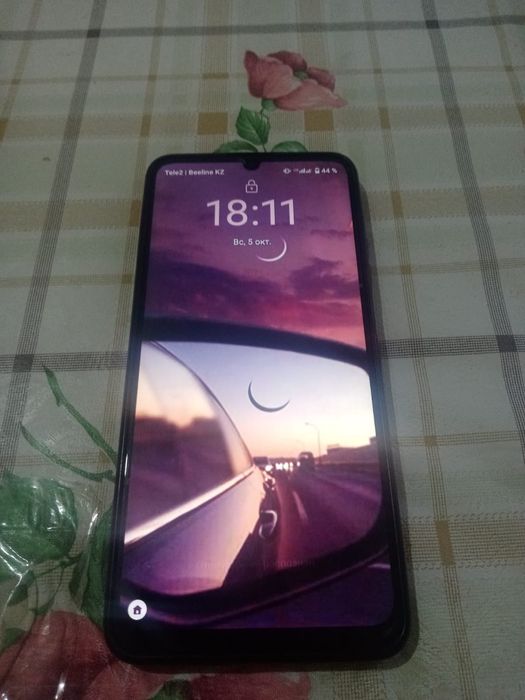 Смартфон  продам