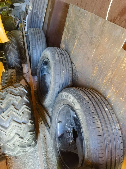 Джанти с гуми за Сузуки Джимни