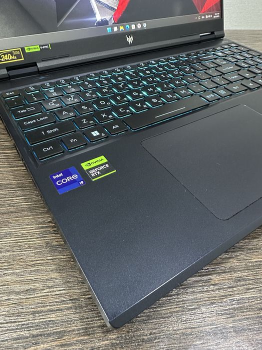 мощный i9 ноутбук, 32-ядра, 8Gb RTX 4060 Acer Predator Helios Neo 16