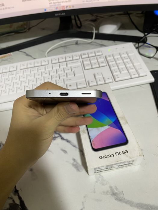 Samsung F16 5G, Самсунг Ф16