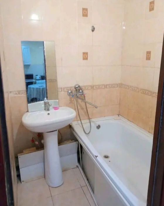 2 ком кв, 8- мкр 16- дом, 3- этаж