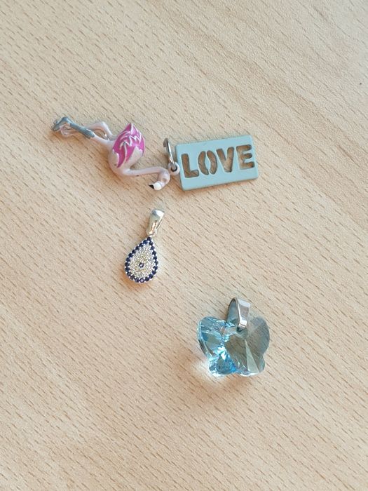 Висулки на Сваровски и други за синджири