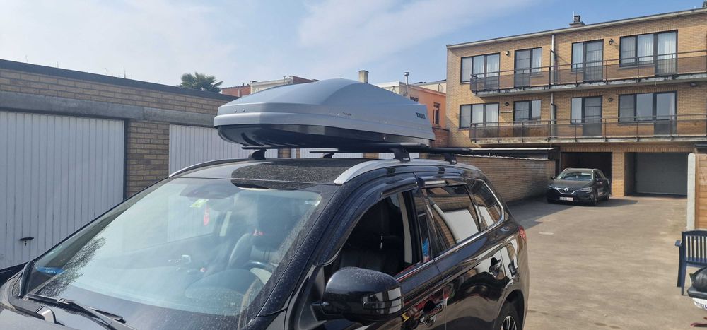 Thule turing 200-НАЛИЧЕН