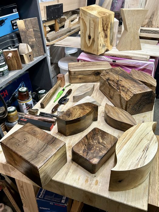 Cutii handmade pentru bijuterii, obiecte de lux din lemn masiv de nuc