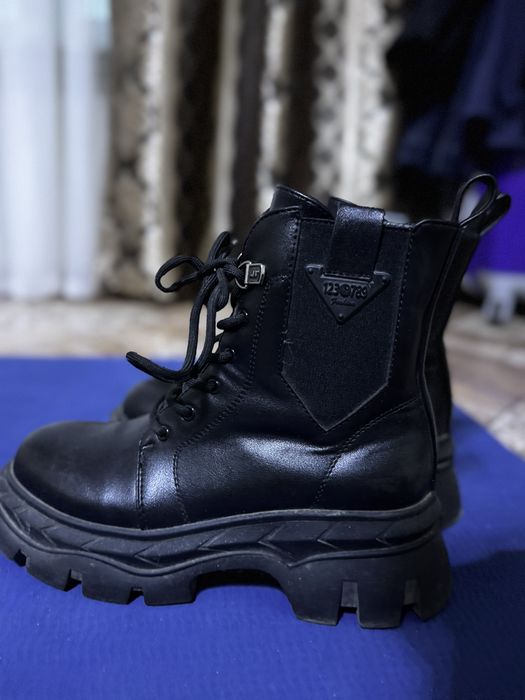 Ботинки на девочку