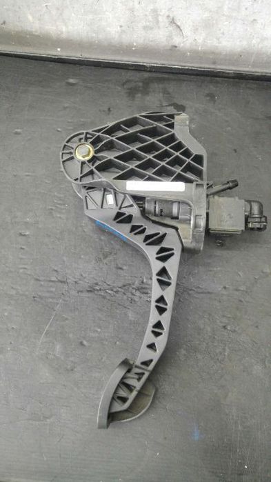 Pedala ambreiaj 1.4 b seat altea 5p 1k1721059cg