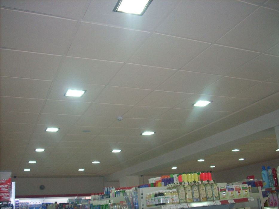 Армстронг "Potolok stroy serviS"   ARMSTRONG Стаж 24 лет!