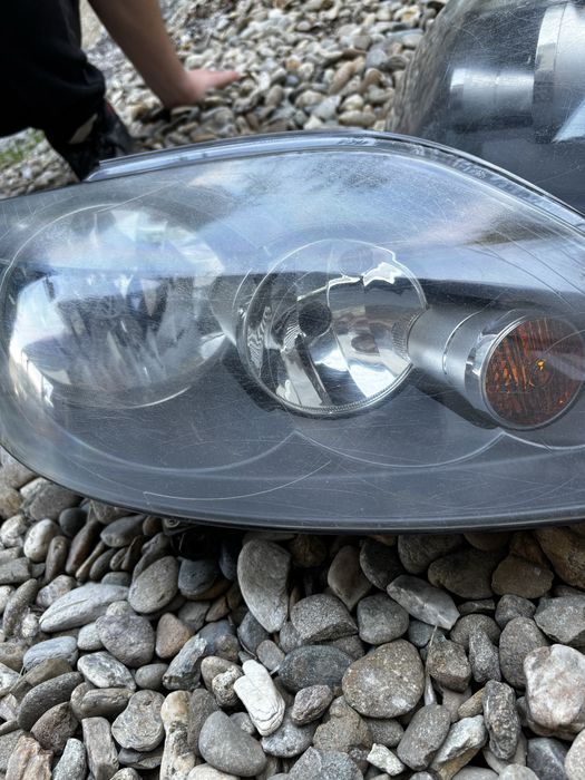 Set 2 faruri VW Golf Plus 5M model 2005-2009