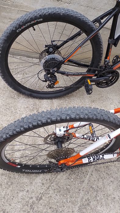 Vând 2 biciclete aproape noi