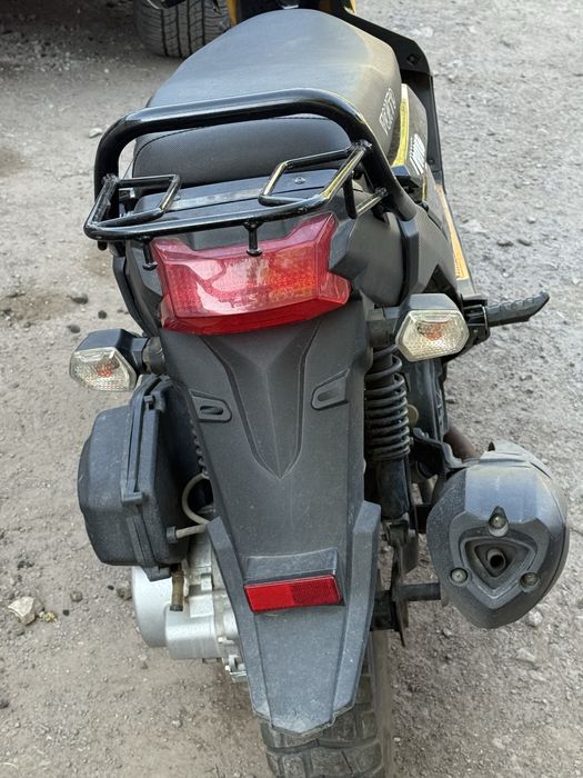 Мопед Vento Naked