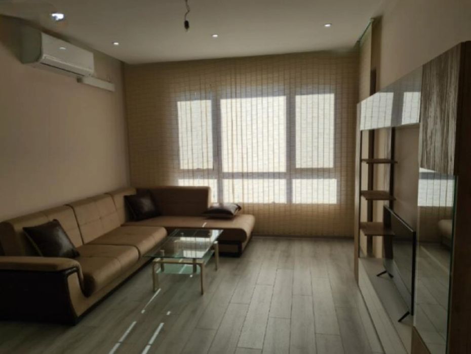 Дава се под наем Двустаен апартамент в Пловдив, Тракия - 76 кв.м за 500 € - Снимка #3