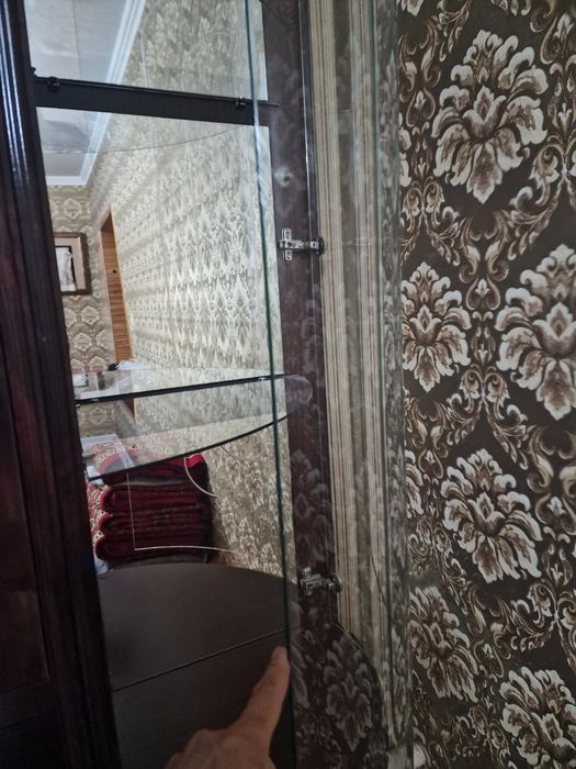 Гостиной горка...