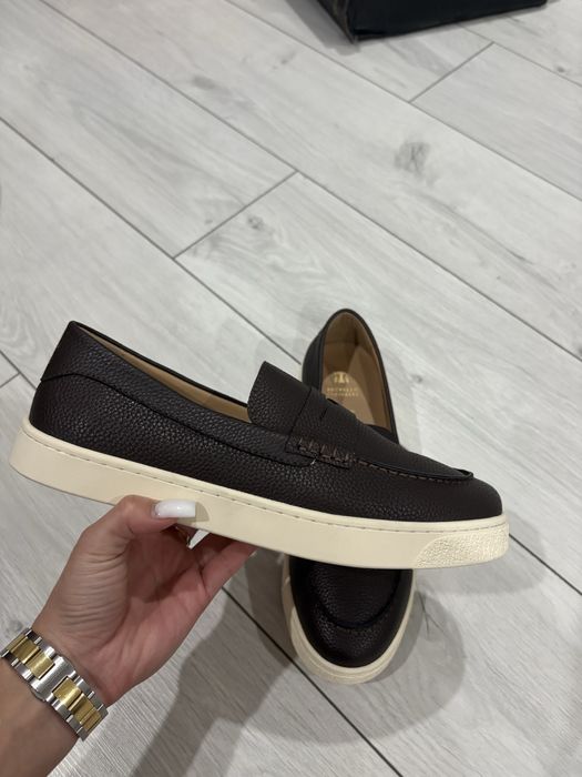 Обувь в отличном качестве