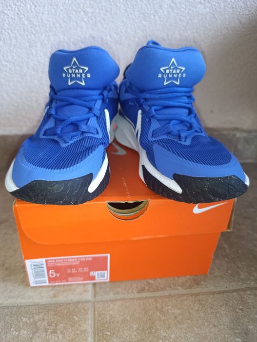 Pantofi adidasi sport NIKE nr. 37.5 (interior măsurat 23.5cm), băieți, 10-11 ani albastru