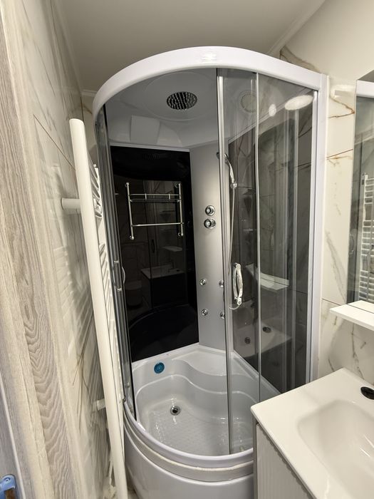 Inchiriez apartament cu 2 camere