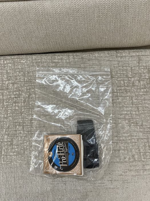 Yamaha c40 black Новая!