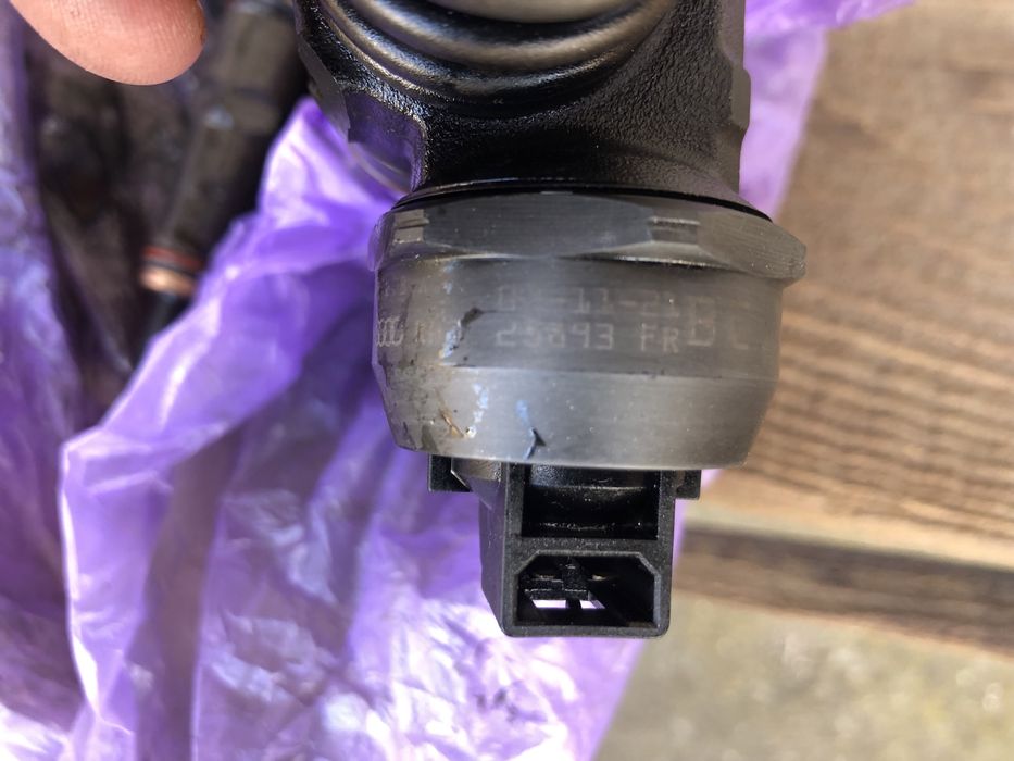 Дюзи 2бр. Audi A3 8l 1,9 tdi PD 101к.