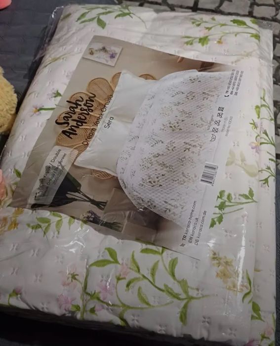 Cuvertura de pat cu doua fete  200 cm/220 cm