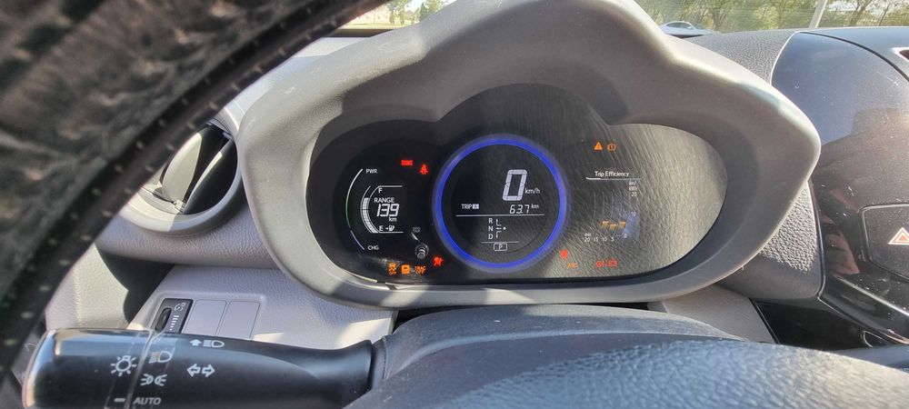 Toyota RAV4 EV 2012 г. Электромобиль