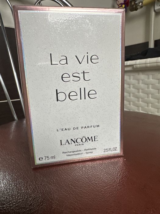 Parfum dama La vie est belle