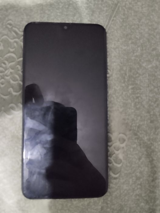 Продам два samsung galaxy a10