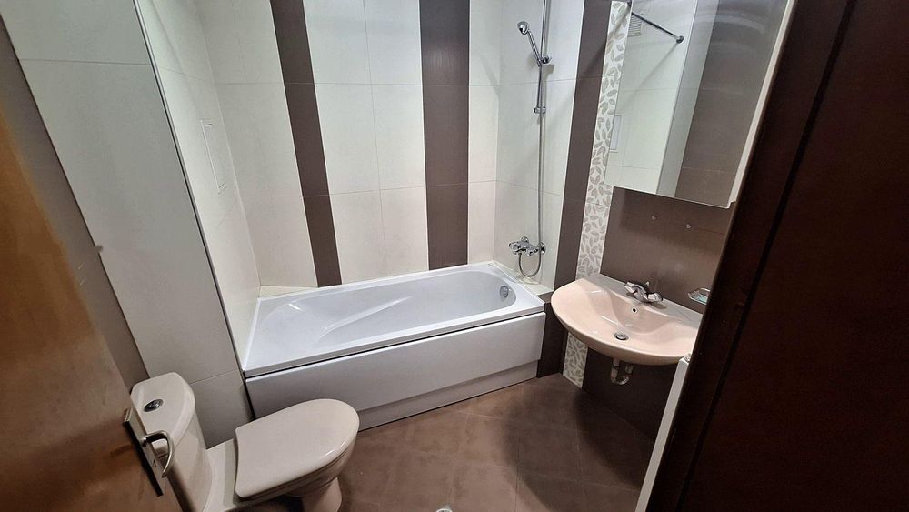 Дава се под наем Тристаен апартамент в София, Лозенец - 126 кв.м за 1097.01 € - Снимка #6