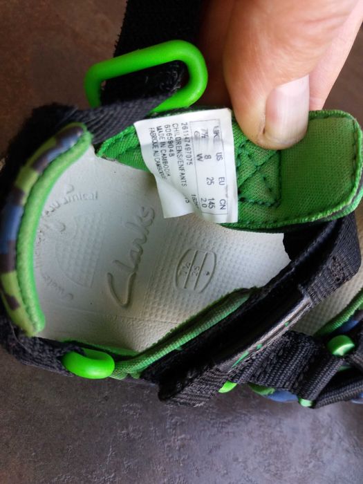 детски сандали,Clarks,летни отворени обувки за момче,номер25