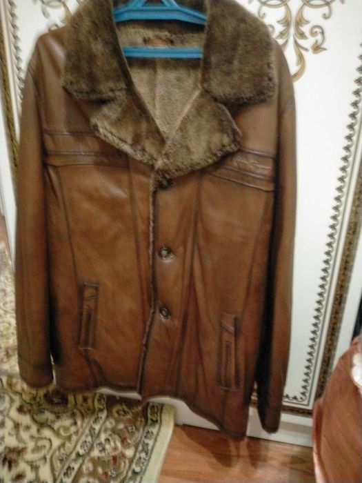 Продам мужскую дубленку