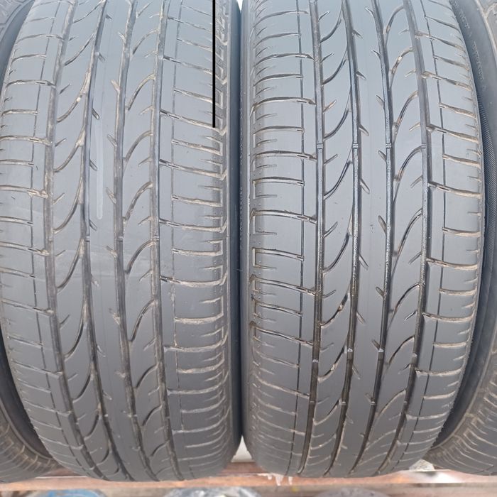 215 60 17 Bridgestine 4бр летни дот 19