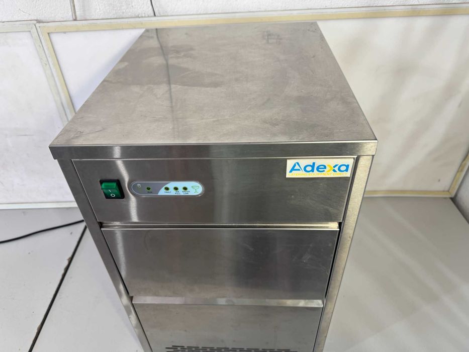 Ледогенератор - Adexa ZBS-20 / 195W / 85kg/24h 20kg bin