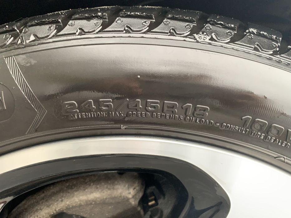 De vanzare 4 jante cu cauciucuri