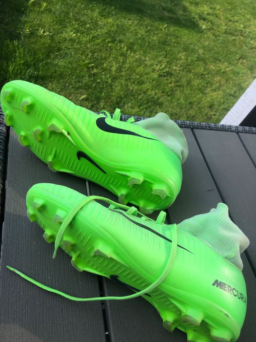 Бутонки Nike за момче