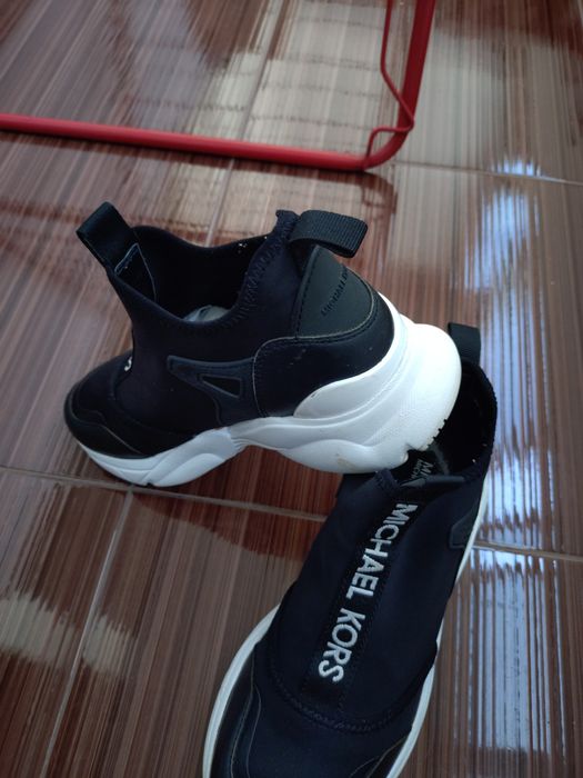 Обувки тип чорап Michael kors