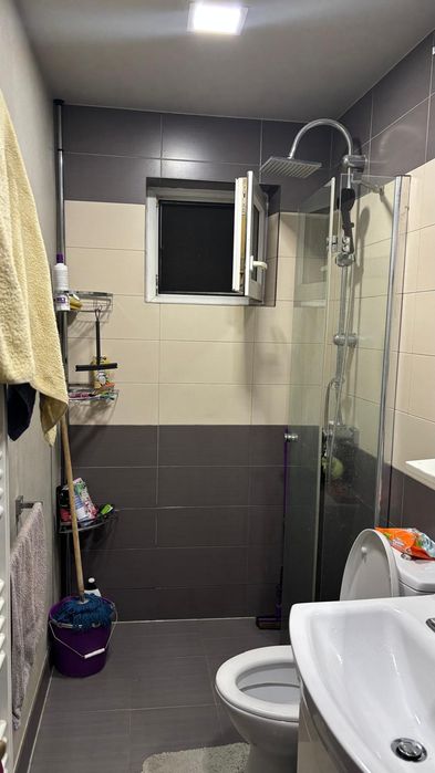 Apartament etaj 1, finisat izolat 60mp  Aleea Tihuta,