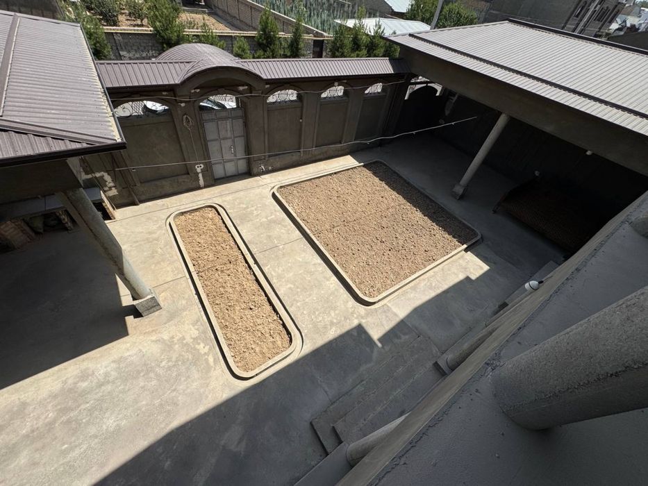 Участка ховли сотилади 4 соток своя