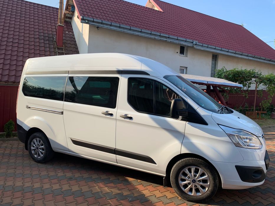 Ford Transit Custom  2,2  8+1.    .2015
