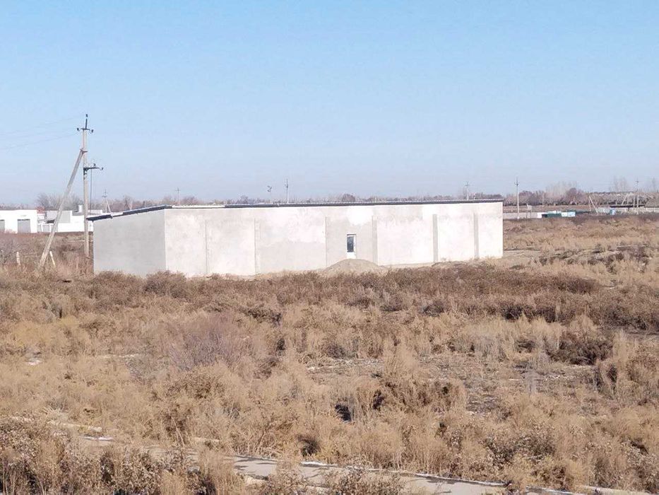 Земельный участок со строениями