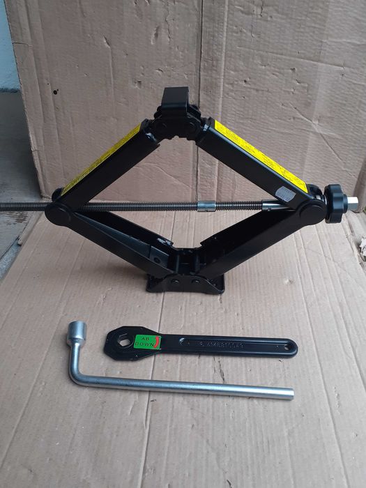 Cric,cheie de roti MERCEDES ML, GL, GLE, GLS, GLC, GLK, GLA